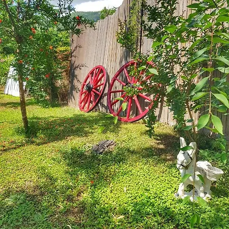 Stavrini's House 펜션 Elevtheraí