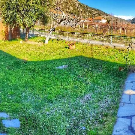 펜션 Stavrini's House *