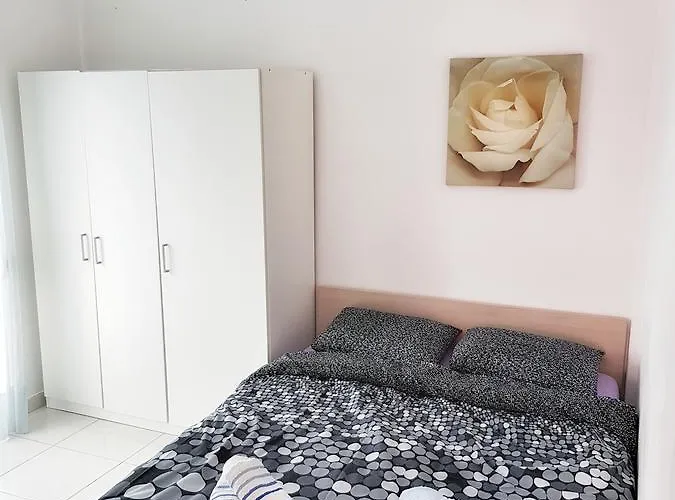 Stavrini's House * Elevtheraí